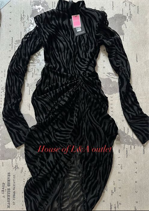 Rochie midi zebra  Pretty Little Thing / Asos