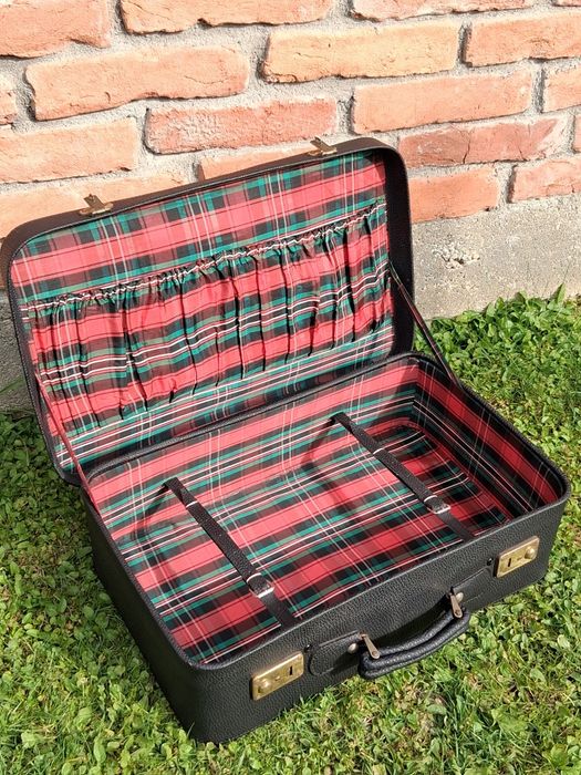 Vand valiza din piele