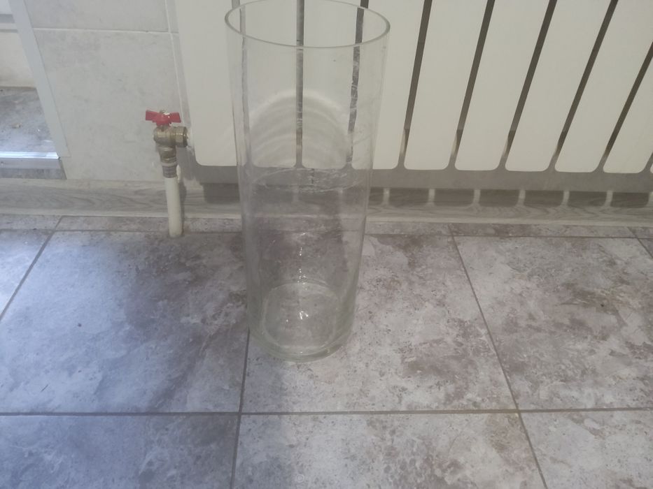 Ваза.   стеклянная