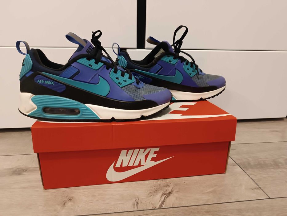 Маратонки Nike air max
