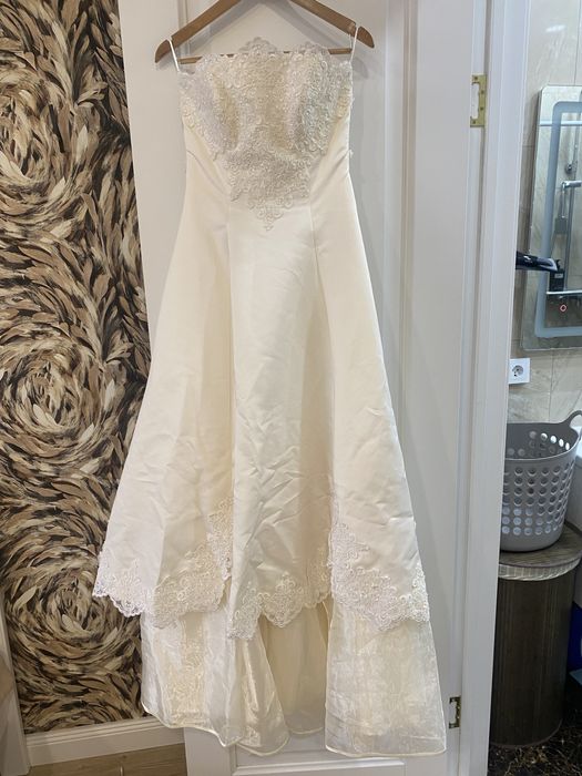 Свадебное платье б/у