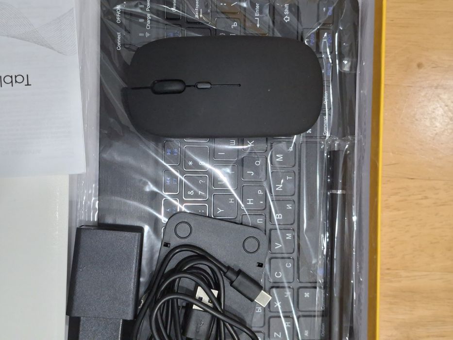 Продам планшет А 21 про новый