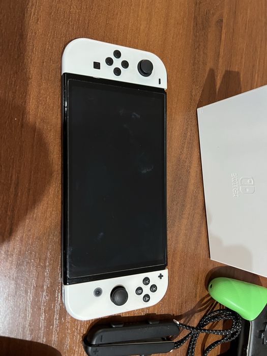 Nintendo switcw oled