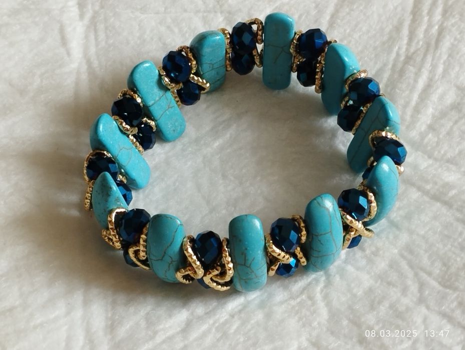 Продам браслеты из камня