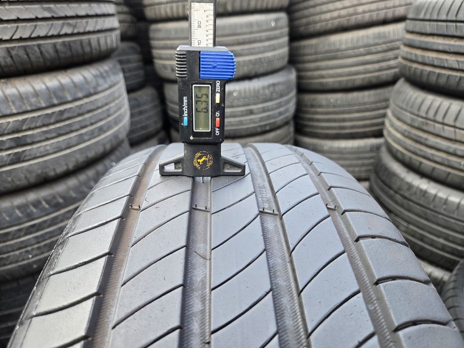 4бр. 235 50 19 Michelin летни.