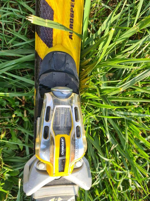 Зимни ски ATOMIC