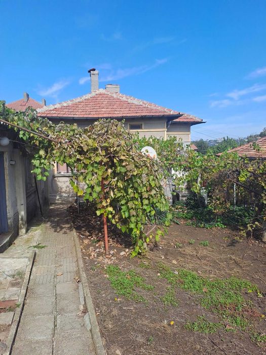 Продава се Къща в Добрич, Пинета - 70 кв.м за 838 €/кв.м - Снимка #1