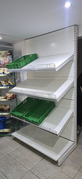 Vând raft metalic expunere fructe/legume