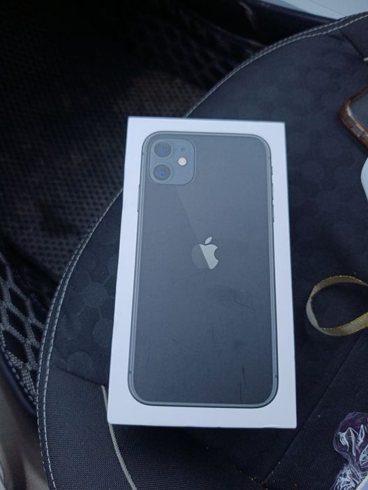 Продам Apple 11 в хорошем состоянии