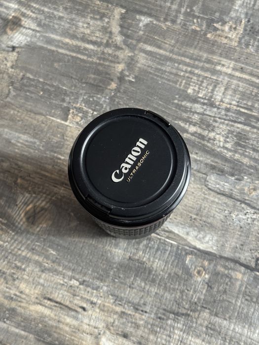 Canon 135mm f2 ULTRASONIC