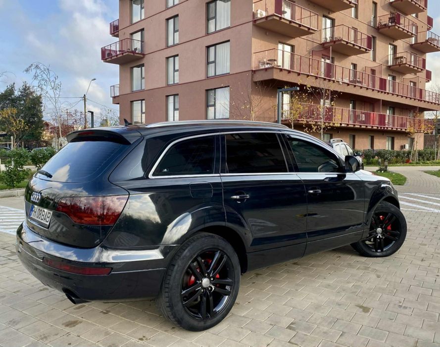 Vand schimb audi q7 ,7 locuri