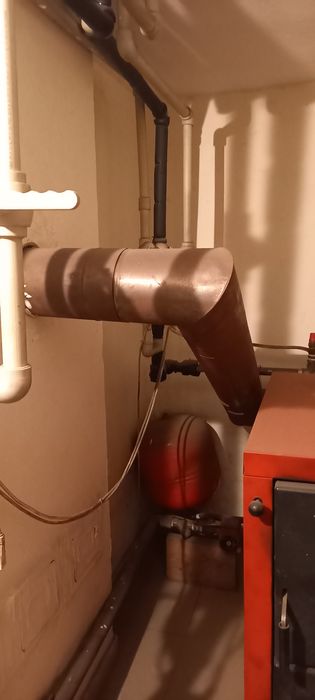 Котел Виадрус с горелка ,шнек и бункер за пелети 35kw