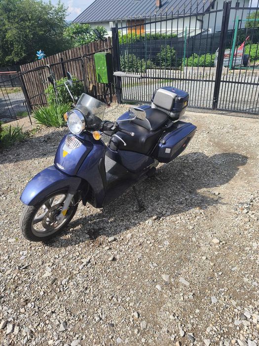 Scuter Aprilia Scarabeo 125 cmc