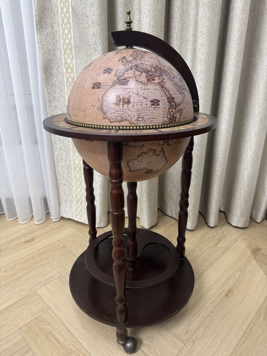 Глобус- бар (для напитков)
