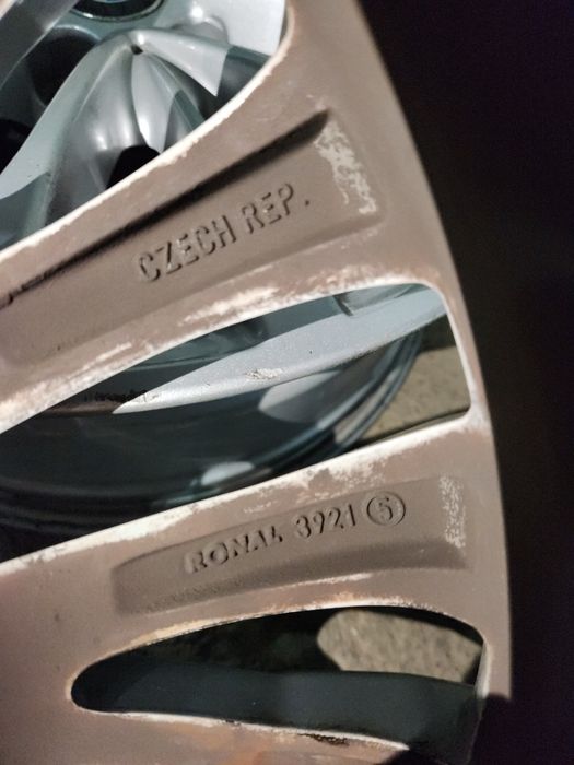 Продам диски на 18