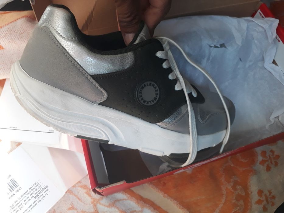 кроссовки кроссы