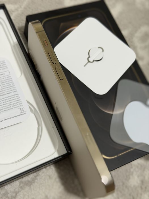 Продам iphone 12 pro