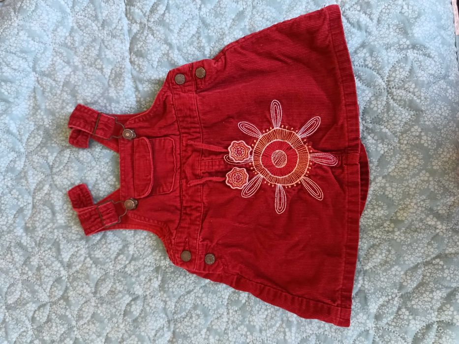 Лот рокли 3-6 месеца + подарък халат