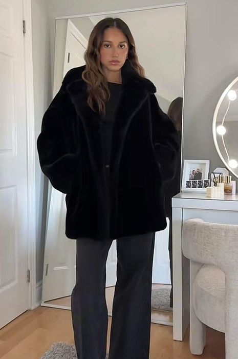 Палто Zara ( еко косъм )