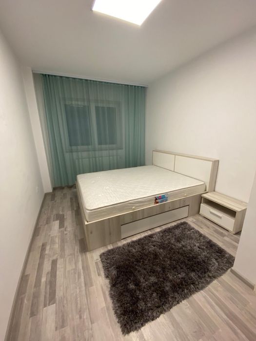 Inchiriez apartament DUPLEX zona Coresi - View 4
