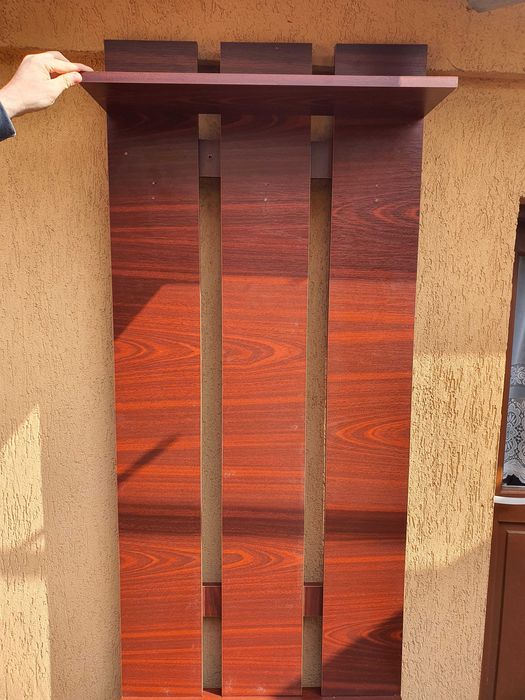 Pantofar cu cuier mahon