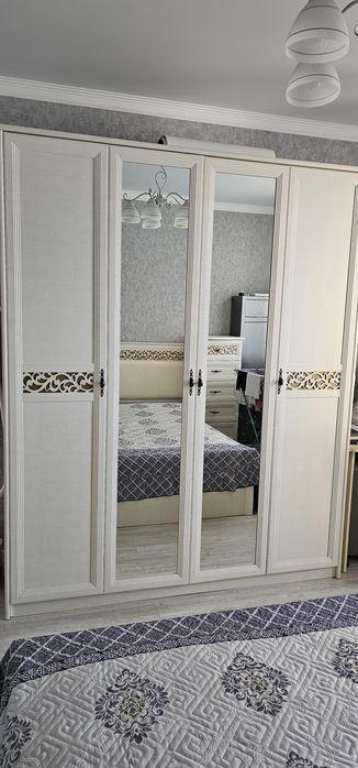 Спальный гарнитур Россия