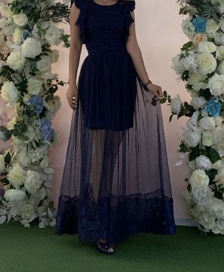 Продам платье 6000