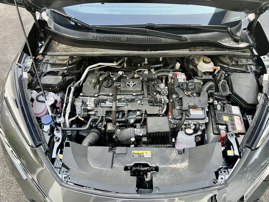 Toyota CHR hibrid avariat, AVARIATE