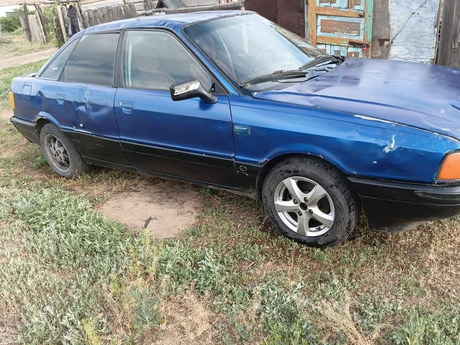 Продам машину ауди  б3 1989года