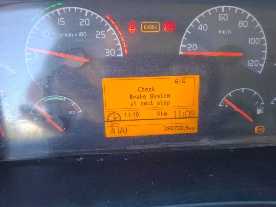 Volvo 8X4 de vanzare