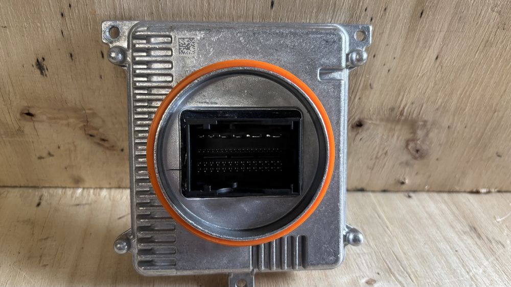 Модул баласт за фарове на skoda vw