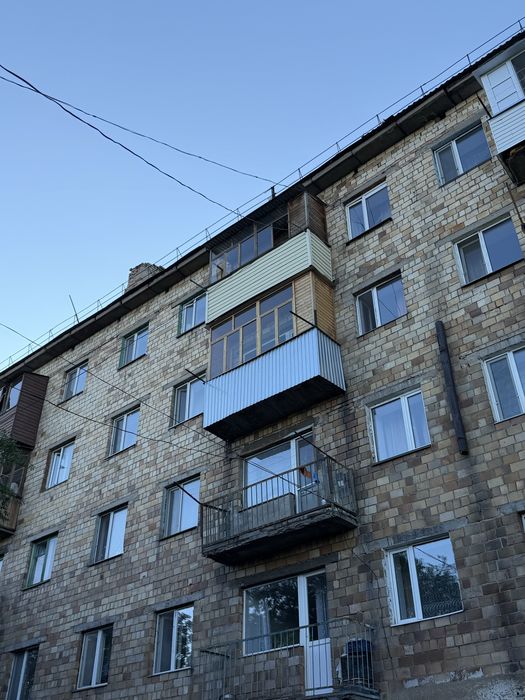 Продаю квартиру на Жби