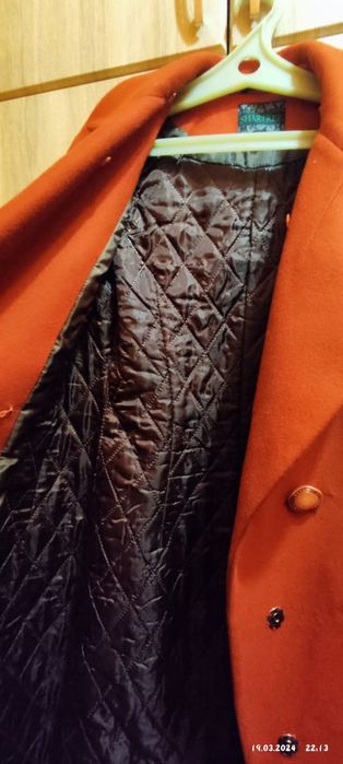 Пальто осеннее - весеннее