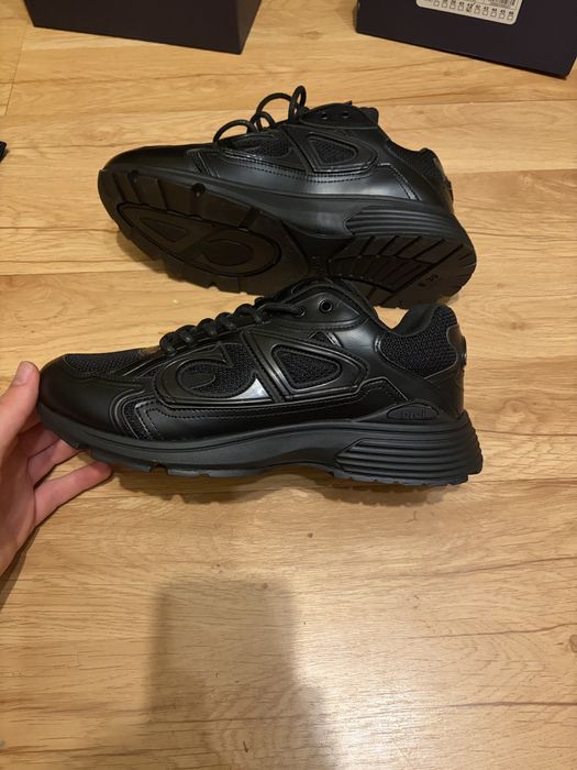 dior b30 triple black