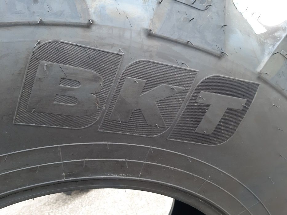 cauciucuri noi 650/75 R32 BKT AGRIMAX de COMBINA cu garantie CLASS