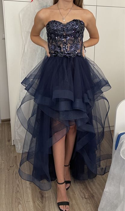 Бална рокля