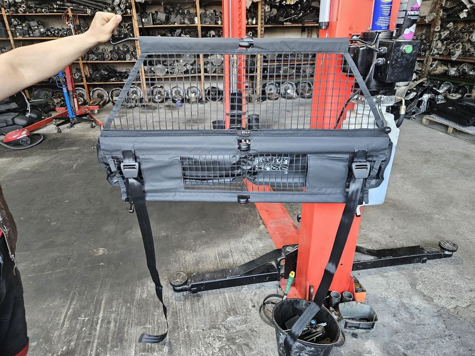 Щора/мрежа за Infiniti QX70