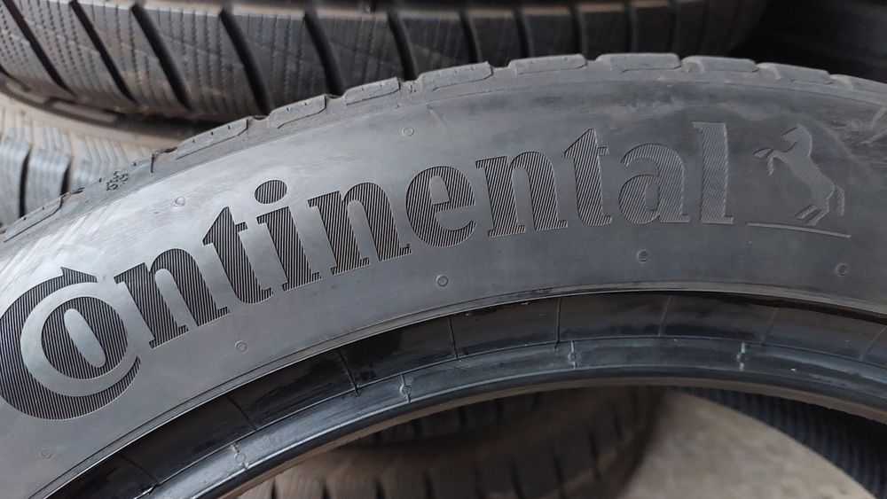 Зимни гуми 235/50/20 и 255/45/20 Continental спорт пакет 4 броя