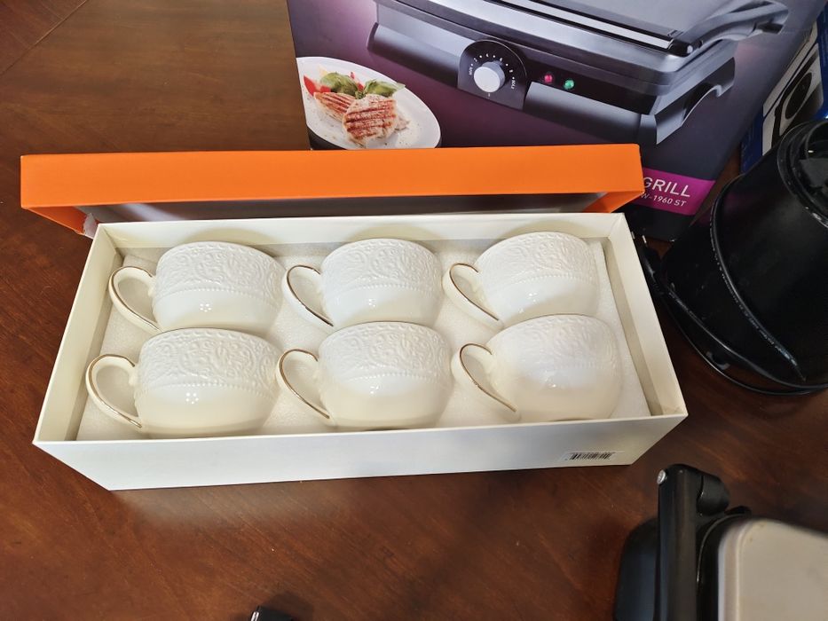 Электрогрильница соковыжималка чашки