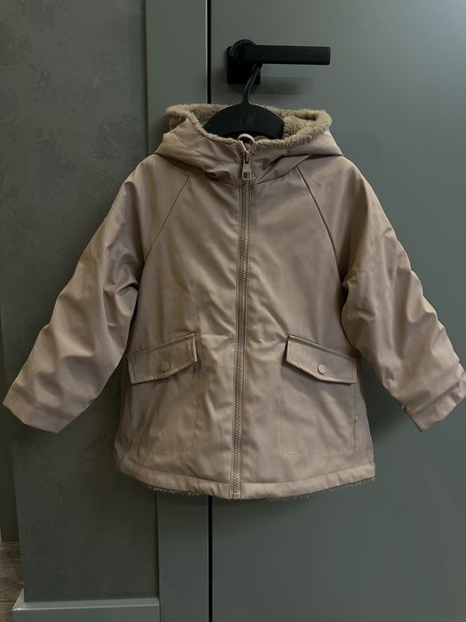 Демисезонная крутка для девочки