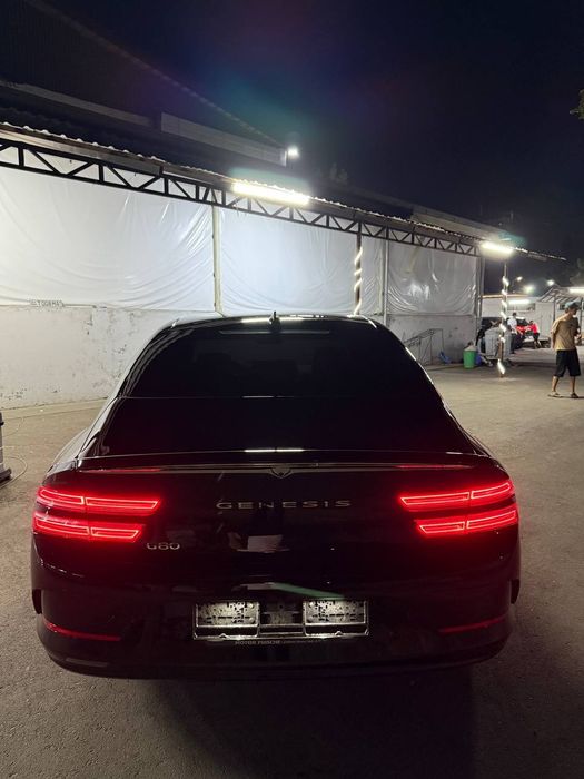 Genesis G 80  сотилади