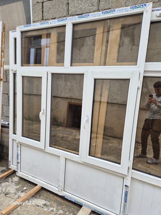 Окна двери  Б/У пластик