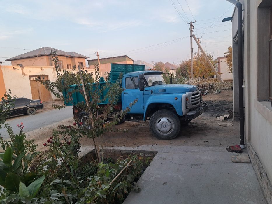 Zil sotiladi 1992 yil