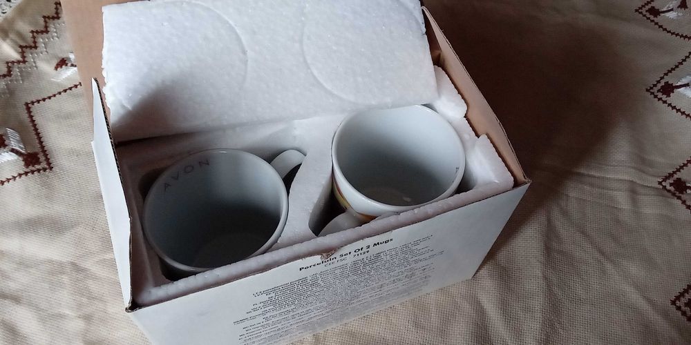 Комплект чаши за чай - порцелан