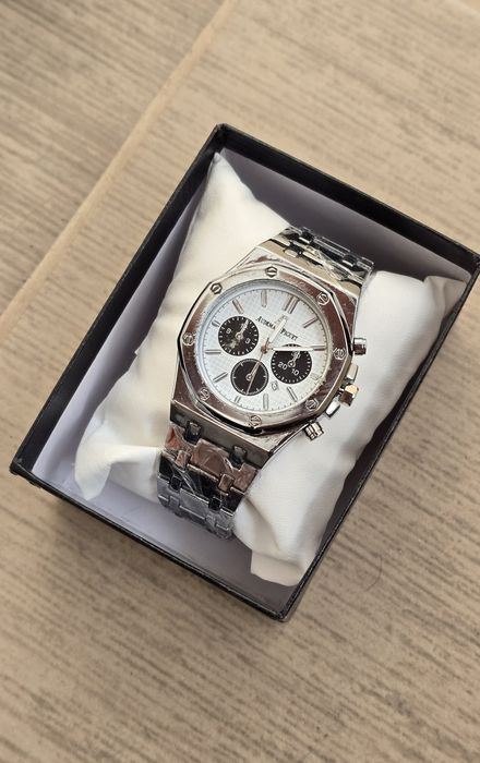 Луксозни нови часовници Rolex, Hublot, Patek Philippe, Audemars Piguet