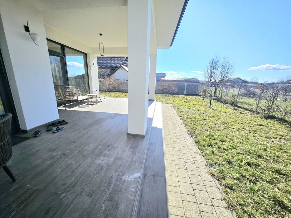 Casa strada Primăverii!