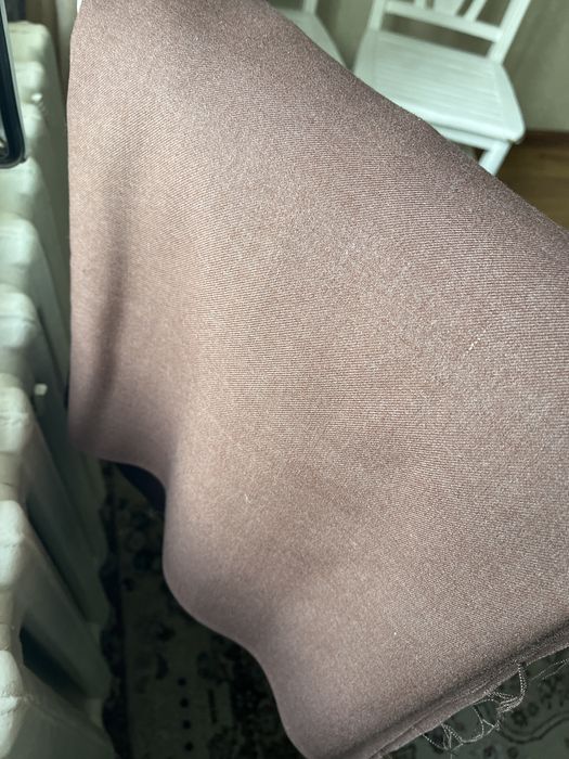 Отрезы тканей добротных