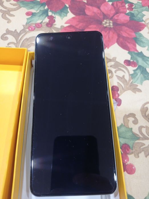 Продавам Realme 12x5G