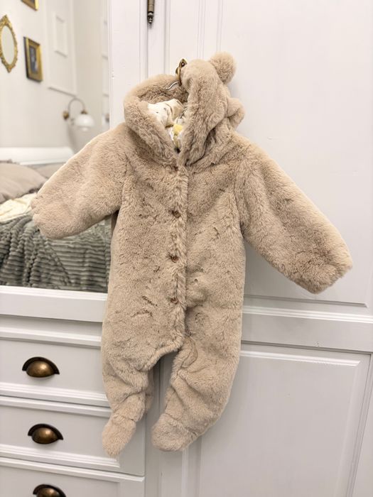 Зара космонавт за бебе