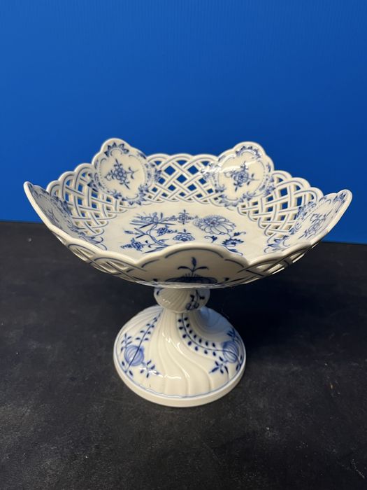 Колекционерска,порцеланова фруктиера на Meissen,Germany